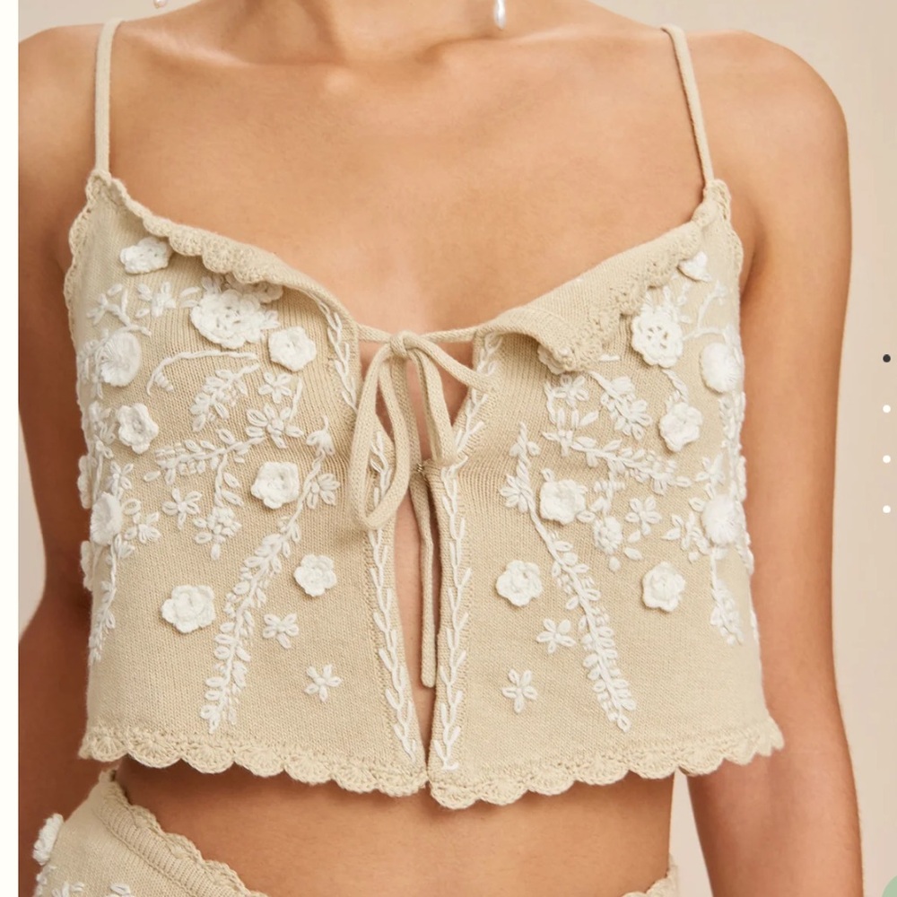 Cult Gaia Tiffanie Knit Top with Hand Crocheted Floral detailing Size Small NWT